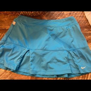 Nike tennis skirt